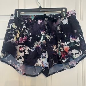 Old Navy Floral Women's Shorts